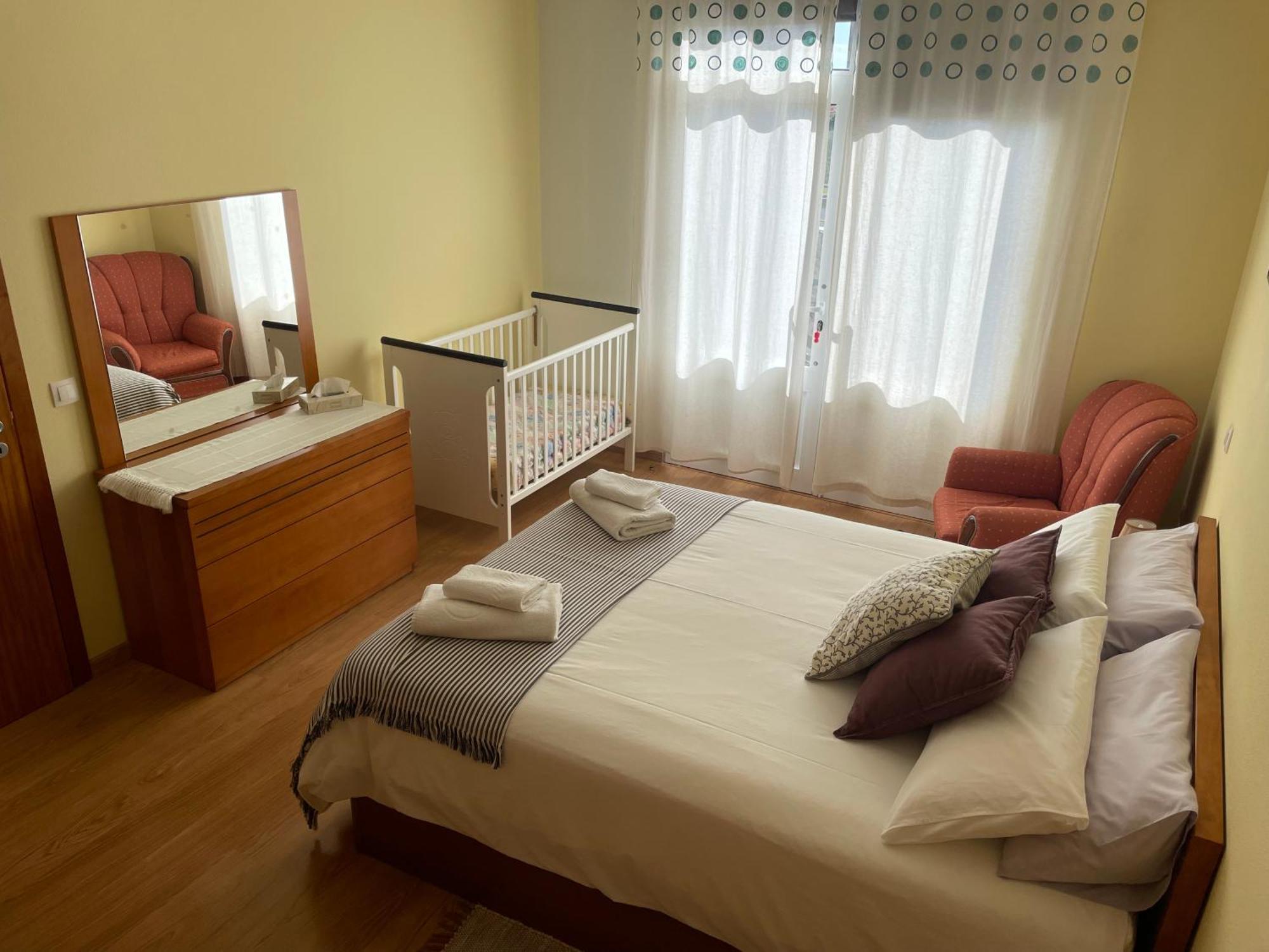Atlantic Rose Apartment Калхета Екстериор снимка