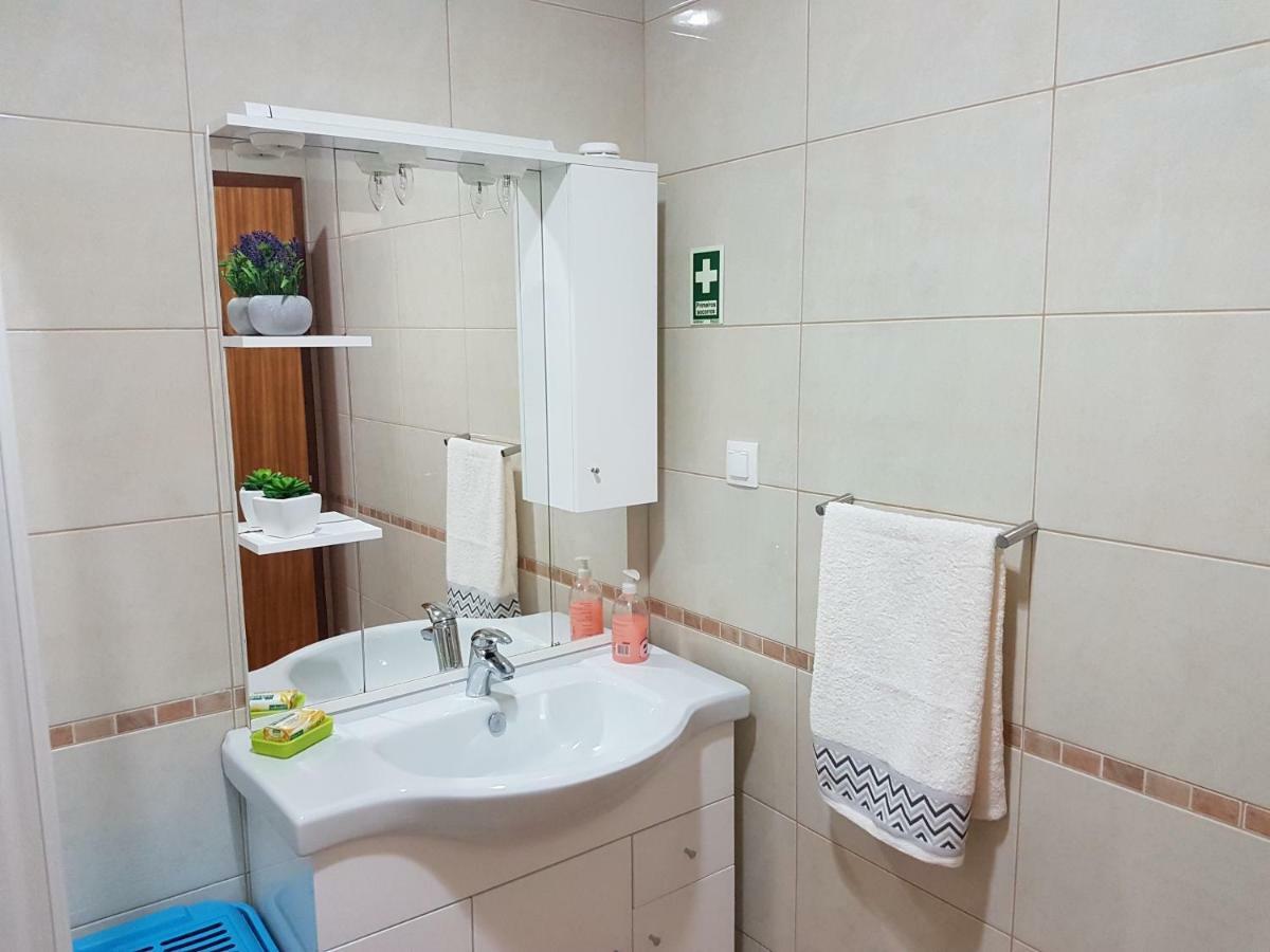 Atlantic Rose Apartment Калхета Екстериор снимка