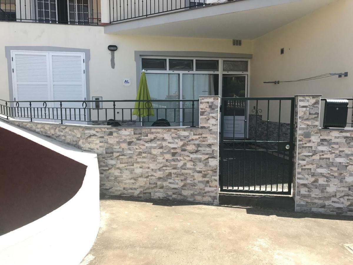 Atlantic Rose Apartment Калхета Екстериор снимка